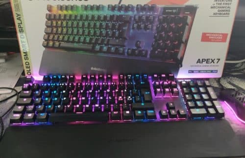 SteelSeries Apex 7 Mekaniskt tangentbord